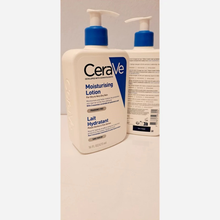 ژل شستشو و ابرسان سراوی hydratingcleanser