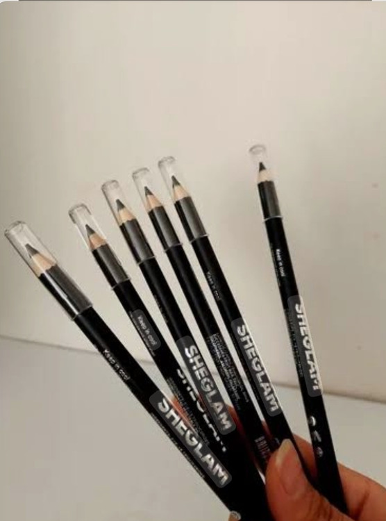 مدادچشم مشکی