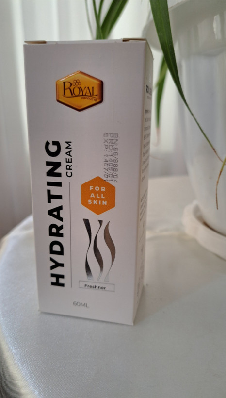 کرم ابرسان ژل رویال